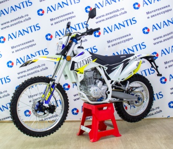 Мотоцикл Avantis FX 250 Lux (172FMM, возд.охл.) ПТС